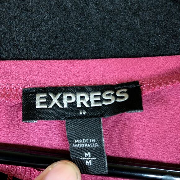 Express Womens Blouse Berry V Neck Sleeveless Flowy Slit Accents Medium - Picture 6 of 12